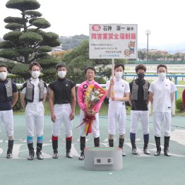 【小倉競馬】落馬の少ない障害へ──。関東馬の活躍、競走中止の少なさから分かる障害界の意識改革