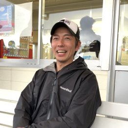 前十字靭帯手術の和田竜二調教師の姿が栗東に　「岩元先生のようなホースマンとなれるように」