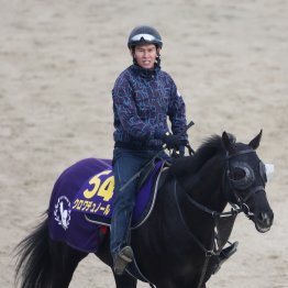 【大阪杯】クロワデュノール反撃へ