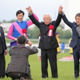 宝塚記念を連覇　ユタカさんほど雨馬場にフィットする騎手はいない